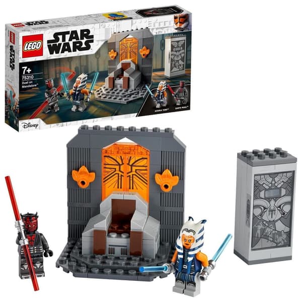 LEGO Star Wars ‘Clash on Mandalore’ set as a present