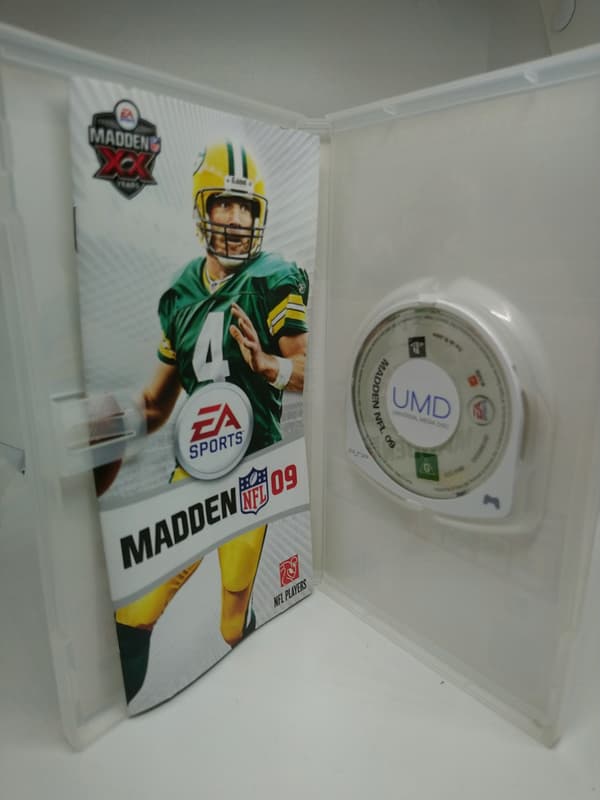 Madden NFL 09 for Sony PSP