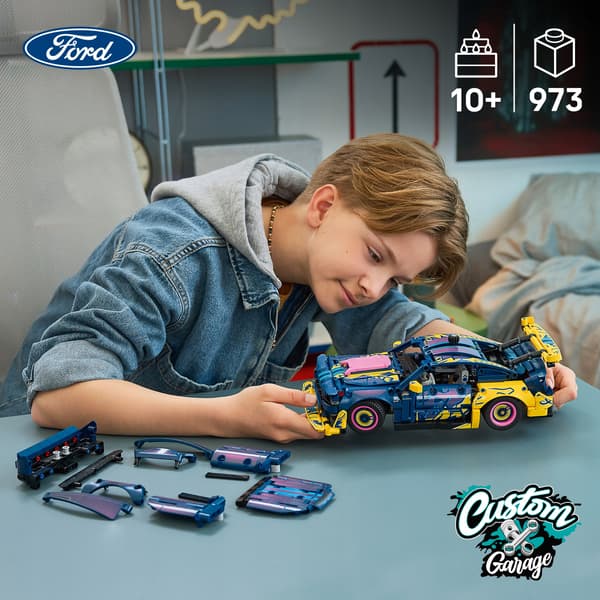 LEGO TECHNIC Tuning Workshop: Ford Mustang GT 42236