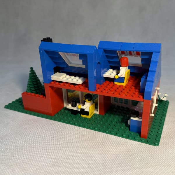 LEGO Set 6370 Classic Town Weekend Home