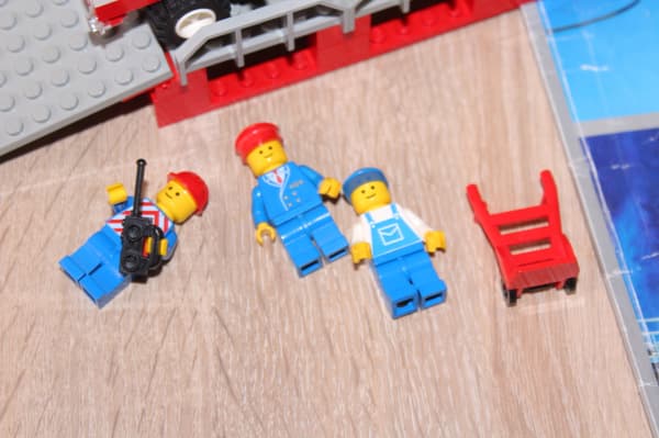 LEGO CITY TOWN TRAIN 4564-2 SET INSTRUCTIONS