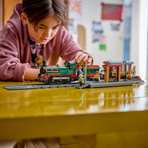 LEGO City 60511 Retro Steam Train Set