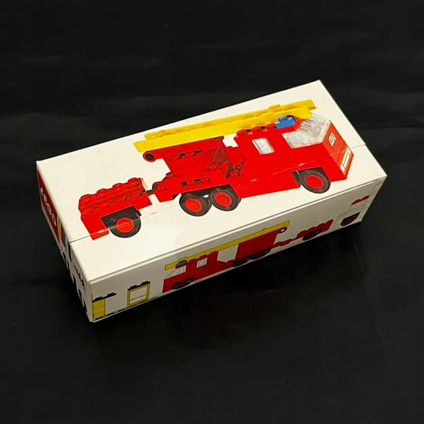 640 LEGO Fire Engine with Ladder