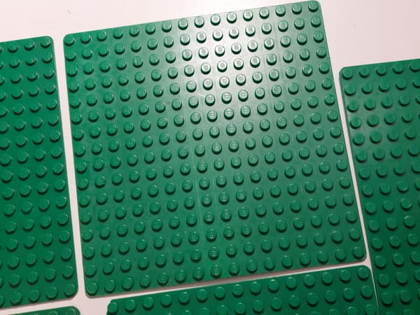 LEGO 16x16 Tiles, 10 pieces, damaged