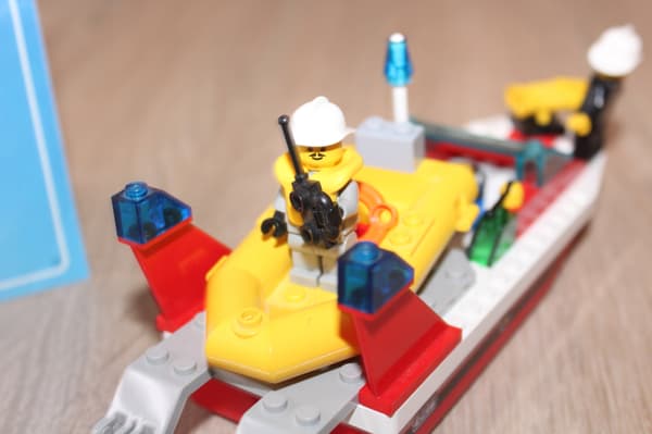 LEGO CITY TOWN 6429 SET INSTRUCTIONS