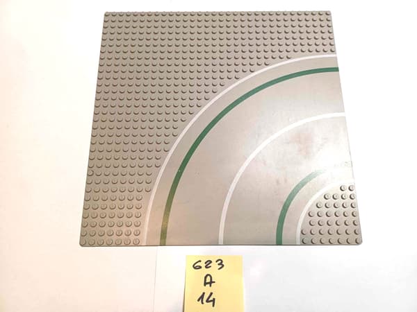 623A14 LEGO thin building plate, 32x32, thin
