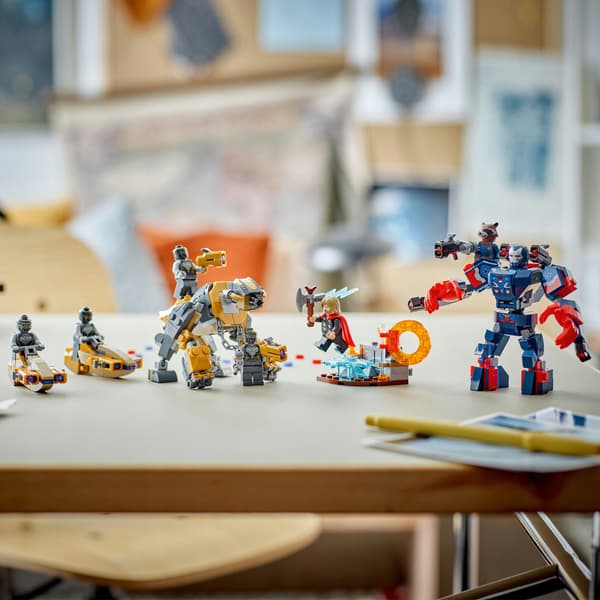 LEGO Marvel Avengers: Endgame – Thor vs the Chitauri 76322