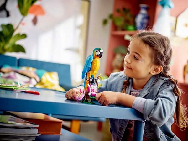 31136 - LEGO Creator - Exotic Parrot
