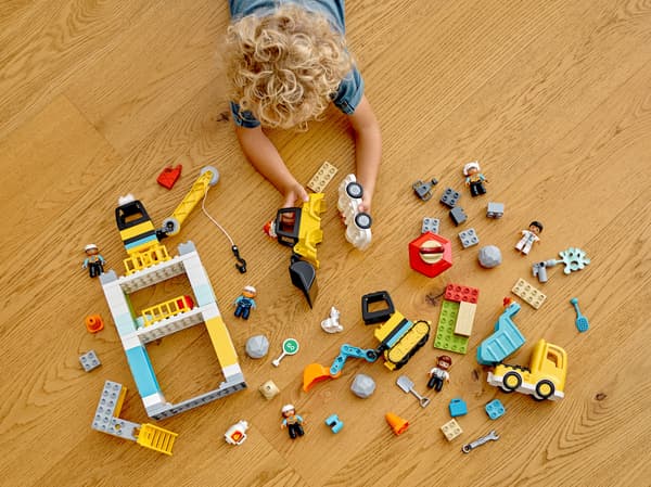 LEGO DUPLO 10933 Tower Crane and Construction