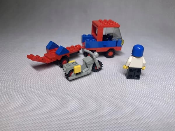Lego 6654 – Motorcycle Transport