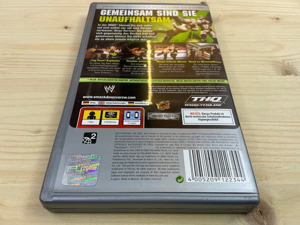 SMACKDOWN VS RAW 2009 WWE disc – very good+ condition, complete PSP set