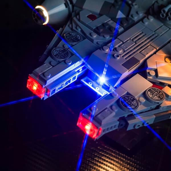 Millennium Falcon LED Lighting Set – a lighting accessory for building blocks