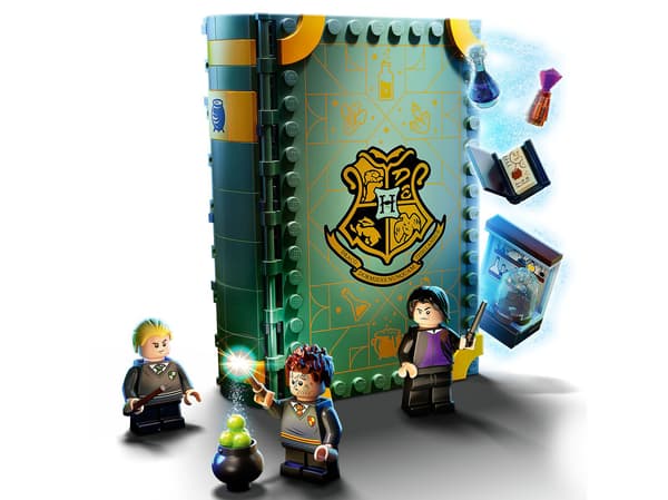 LEGO 76383 Harry Potter – Moments from Hogwarts: Potions Class