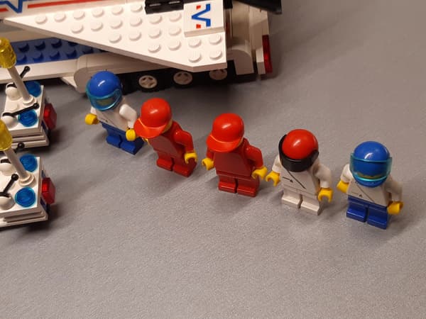 LEGO City 6346 Shuttle Launching Crew (No. 3)