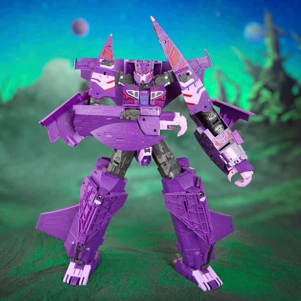 Transformers Legacy Evolution Titan Class Decepticon Nemesis 60 cm figure