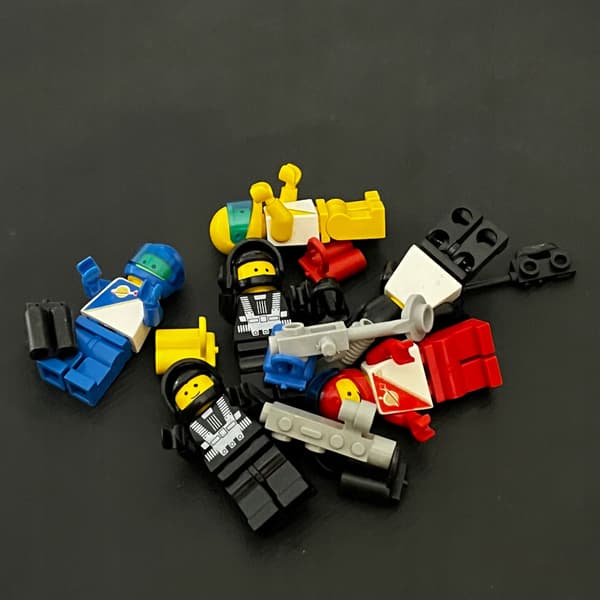 6703 LEGO Space Minifigures