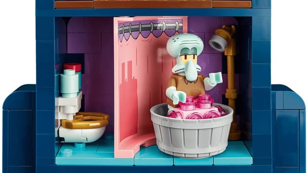 LEGO ICONS 11386 SpongeBob SquarePants: Bikini Bottom