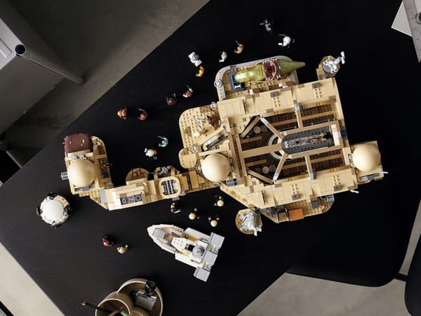 LEGO 75290 STAR WARS MOS EISLEY CANTEEN