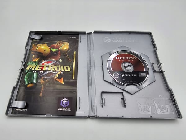 NINTENDO GAMECUBE METROID PRIME