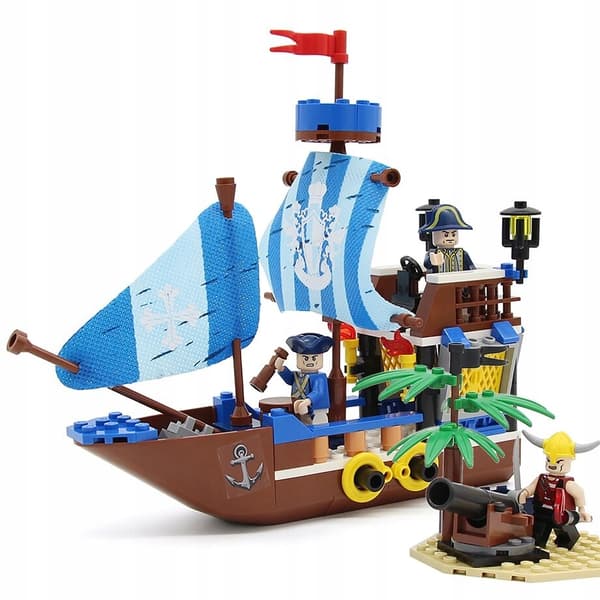Lego Creator 6192 Pirates Building Set – NEW