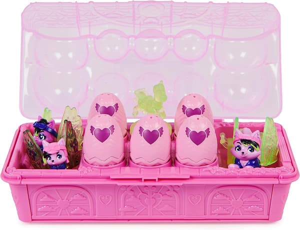 Spin Master Hatchimals Rainbow-Cation Wolf Family Figure Set