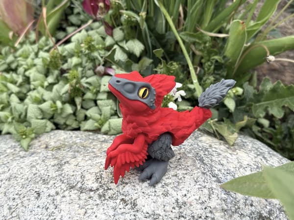 Pyroraptor dinosaur 3D moving figurine inspired by the feathered predator