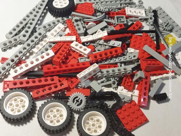 LEGO 8835 Forklift