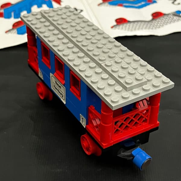 131 LEGO Passenger Carriage