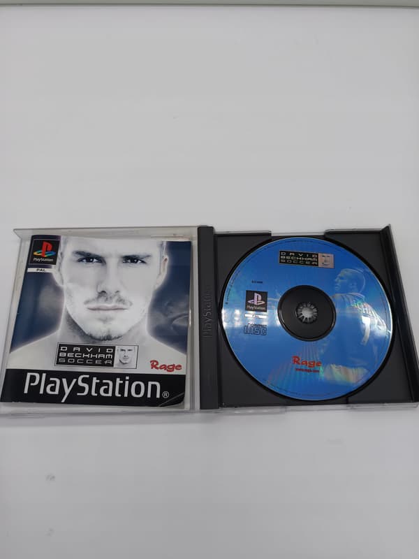 DAVID BECKHAM SOCCER Sony PlayStation (PSX)