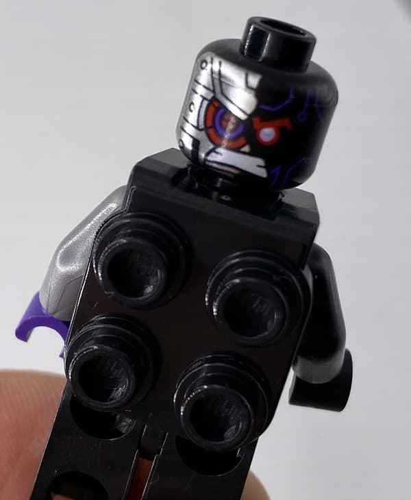 LEGO NINJAGO minifigure njo653 Nindroid Warrior (with Jet Pack) /