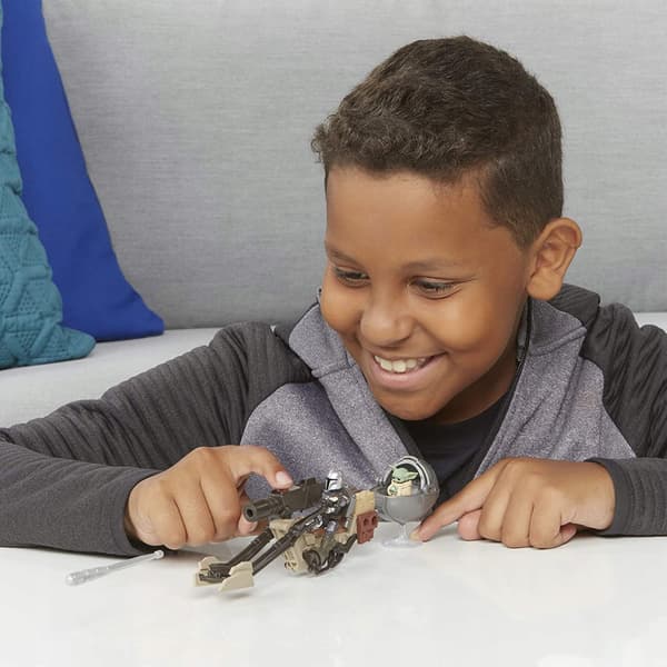 STAR WARS: THE MANDALORIAN – GROGU SPEEDER FIGURE