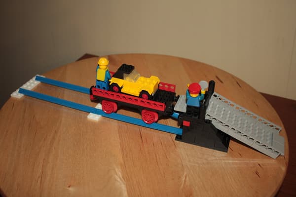Lego Train 167 Railway Ramp