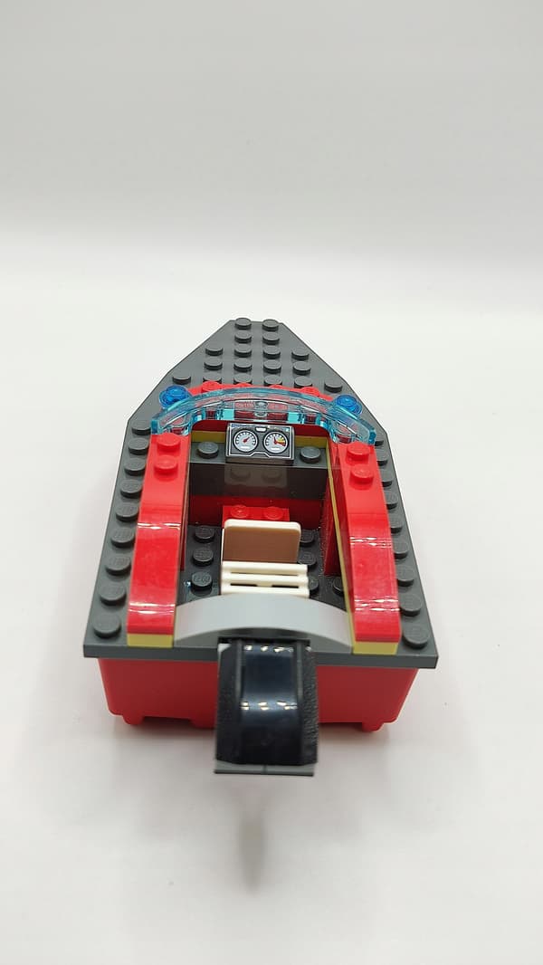 Lego bricks: boat, motorboat, rescue boat