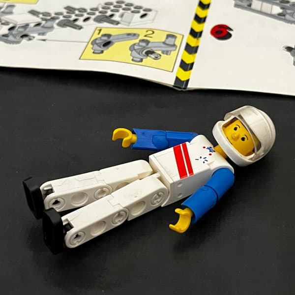 8620 LEGO Snowmobile