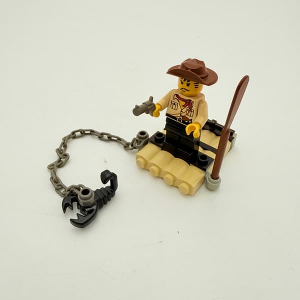 Lego Adventurers 1182 – Adventurers’ Raft