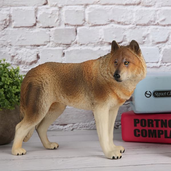 REALISTIC BROWN WOLF FIGURINE – EDUCATIONAL TOY FOR CHILDREN