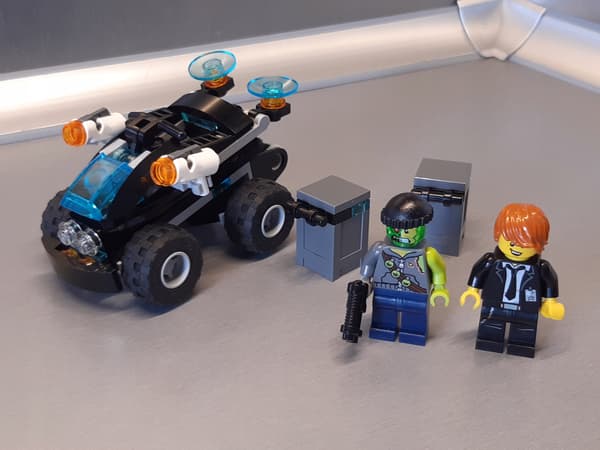 LEGO 70160 Riverside Raid