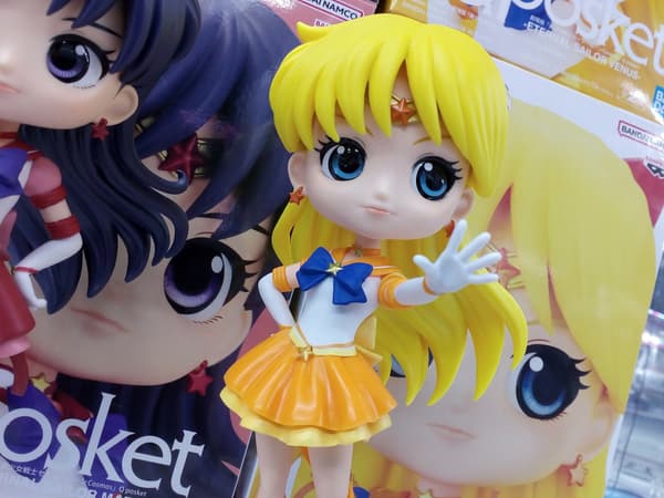 Sailor Venus Cosmos Moon Q Posket Anime Figure