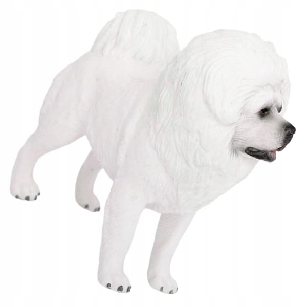 A MODEL OF A PET, MADE AT HOME ON A TABLE