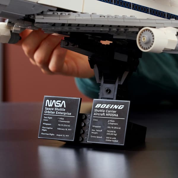 10360 LEGO Icons Shuttle Carrier Aircraft (10360)