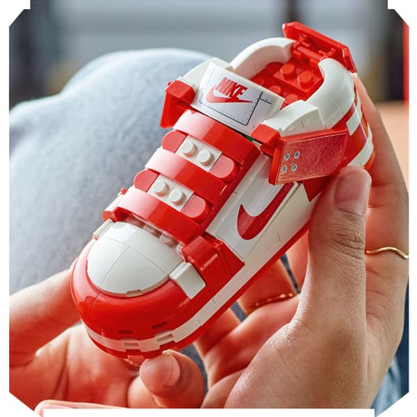 LEGO Nike Dunk Trickshot 43021, 454 pieces, 10+