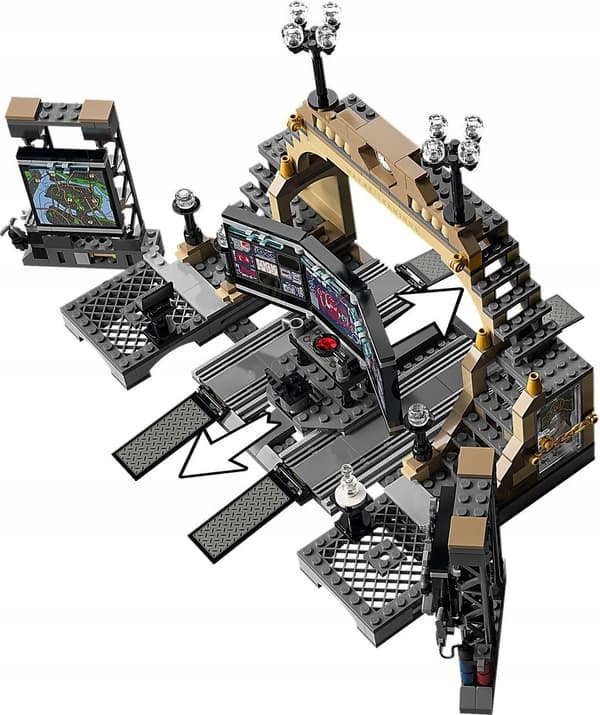 LEGO Super Heroes 76183 Batman’s Cave: Showdown with the Riddler