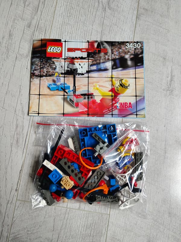 Lego 3430 – NBA Spin & Shoot