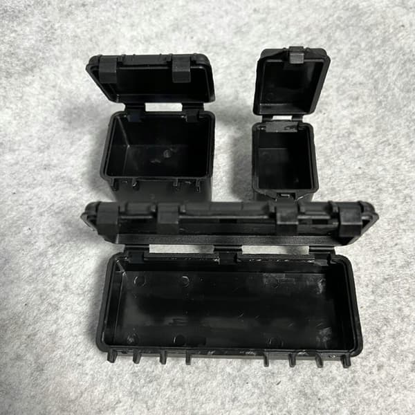 1:18 Miniature simulation case, miniature model of a case (large, black)