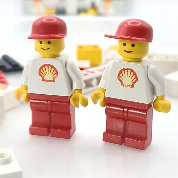LEGO Town 1470 Shell Petrol Station