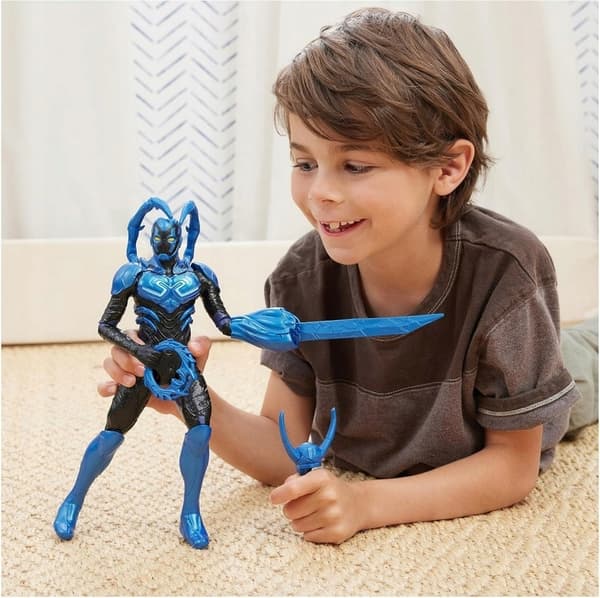 DC Blue Beetle Battle Mode 31cm Action Figure – Interactive, Lights and Sounds – Ages 4+