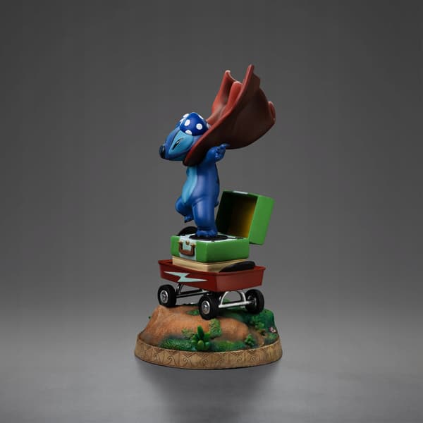 Stitch Laundry figurine, 1/10 scale, Stitch