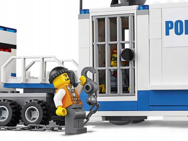 LEGO City 60139 – Mobile Command Centre