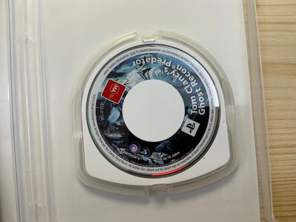 GHOST RECON PREDATOR – ideal complete set with PSP disc