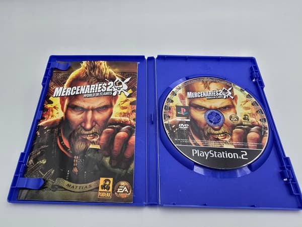 PLAYSTATION 2 MERCENARIES 2: WORLD IN FLAMES